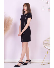 Fine Diagonal Two Slider Zip Front Dress (Black)